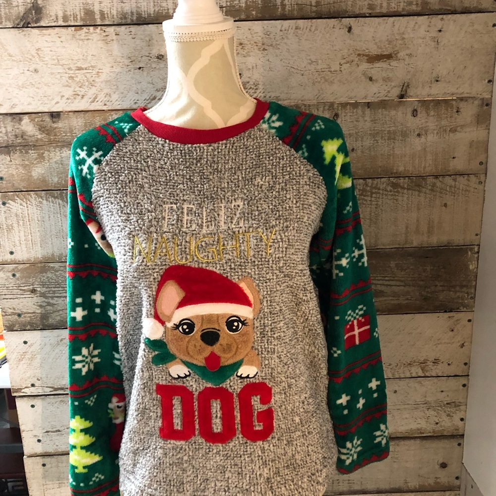 Christmas Dog sweater.